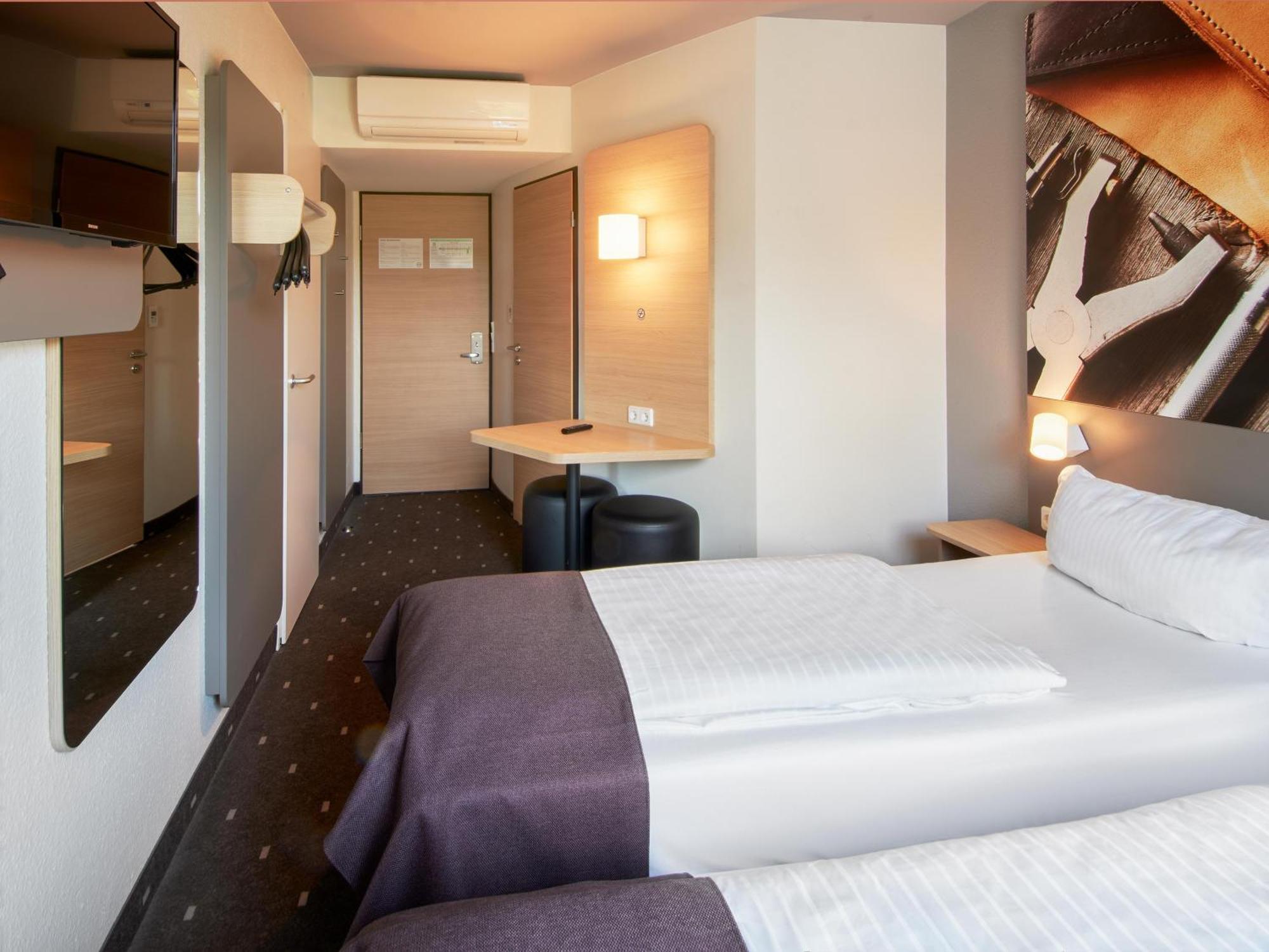 B&B Hotel Offenbach-Sued ภายนอก รูปภาพ